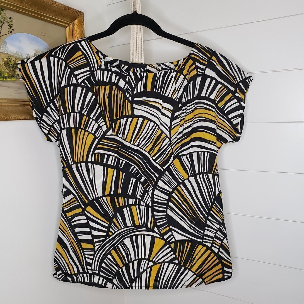 Trina Turk Black Yellow White Pattern Short Sleeve Top XS
